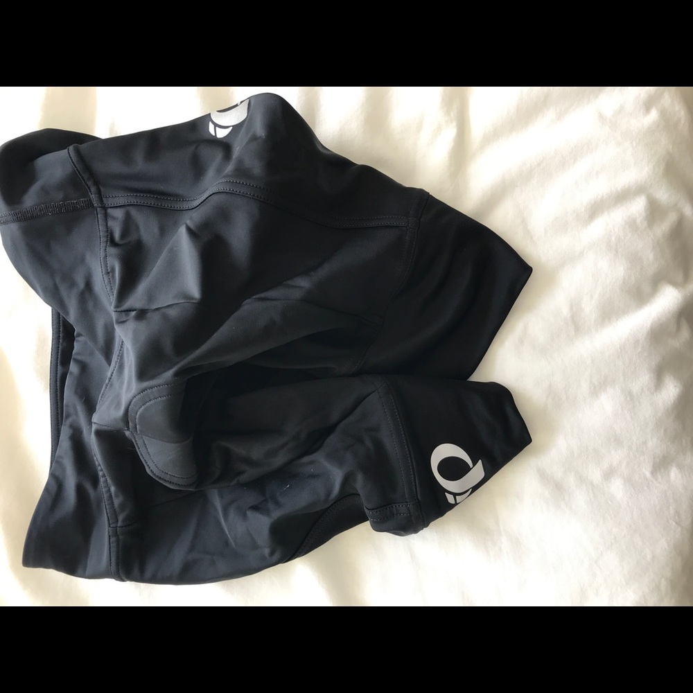 Pearl Izumi Escape Bike Shorts - Size L